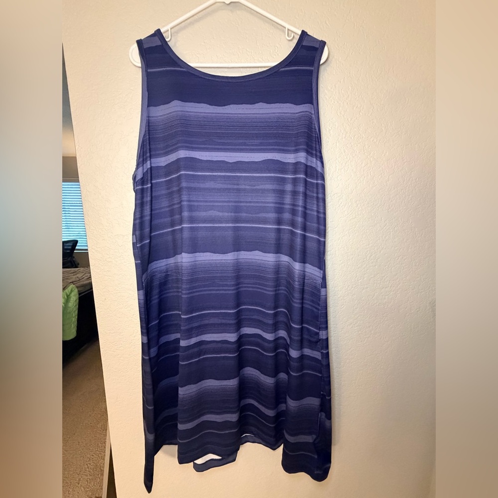 Columbia Navy Chill River Dress, size 2X
